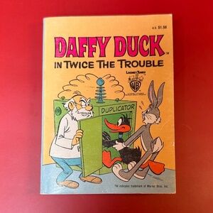 ✨ 5 for $25 DEAL! ✨ Daffy Duck “Twice the Trouble” – 1980 Whitman Book